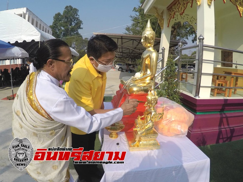 ฉะเชิงเทรา-อัญเชิญพระพุทธโสธรจำลอง ประจำโรงพัก สภ.ราชสาส์น