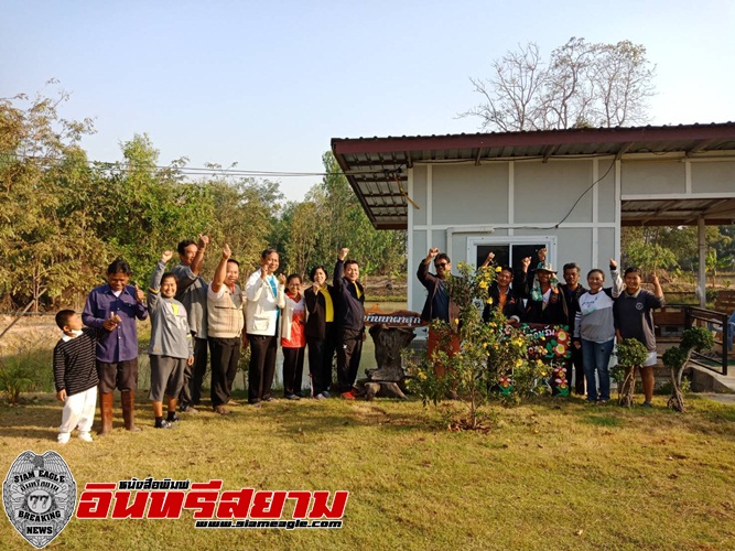 กำแพงเพชร-นอภ.ขาณุวรลักษบุรี ลงพื้นที่ร่วมหวานเมล็ดพันธุ์ข้าว