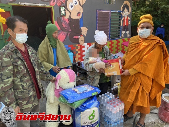 ลพบุรี-หลวงพ่อทนไม่ได้เมื่อเห็นเด็กกำลังจะอดตาย