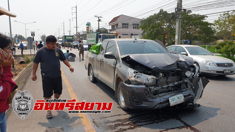 ประจวบคีรีขันธ์-กระบะบรรทุกเด็กไปเที่ยวทะเลข้ามแยกบ้านบึงถูกชนกระเด็นตกถนน