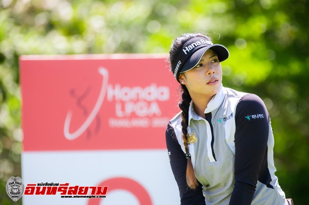 “โปรเหมียว” ระเบิดฟอร์มขึ้นนำเดี่ยว หลังจบวันที่สอง HONDA LPGA