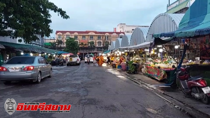 สระบุรี-หลวงพี่พกกระชายออกบิณฑบาตโปรดญาติโยม