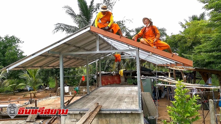 ประจวบคีรีขันธ์- “บ้านพระทำ” หลวงพ่อระดมพระในวัดสร้างบ้านให้ยาย อายุ 81 ปี