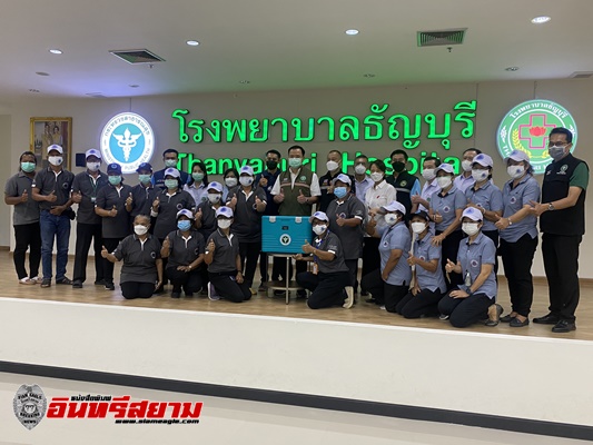 ปทุมธานี-อนุทินตรวจเยี่ยมพื้นที่มอบวัคซีนShinovac &Pfizer 10,000 โดส