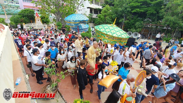 ครอบครัวเศรษฐีสมบัติ จัดงานอุปสมบทจัดเครื่องอัฐบริขารเป็นเครื่องมือช่าง 15 ชุดถวายวัด