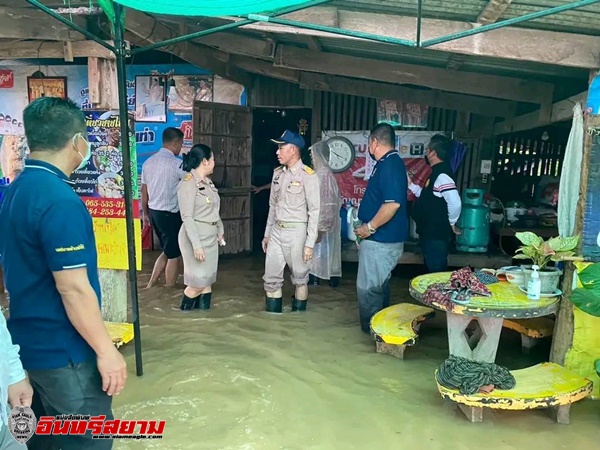 สระแก้ว – พิษพายุใต้ฝุ่นโนรู ทำน้ำป่าไหลหลาก ท่วมขังบ้านภูน้ำเกลี้ยง