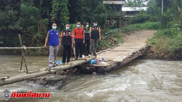 ตาก-ติดตาม สถานการณ์ ฝนตกหนักทำ สะพานชั่วคราวบ้านแปโดทะขาด