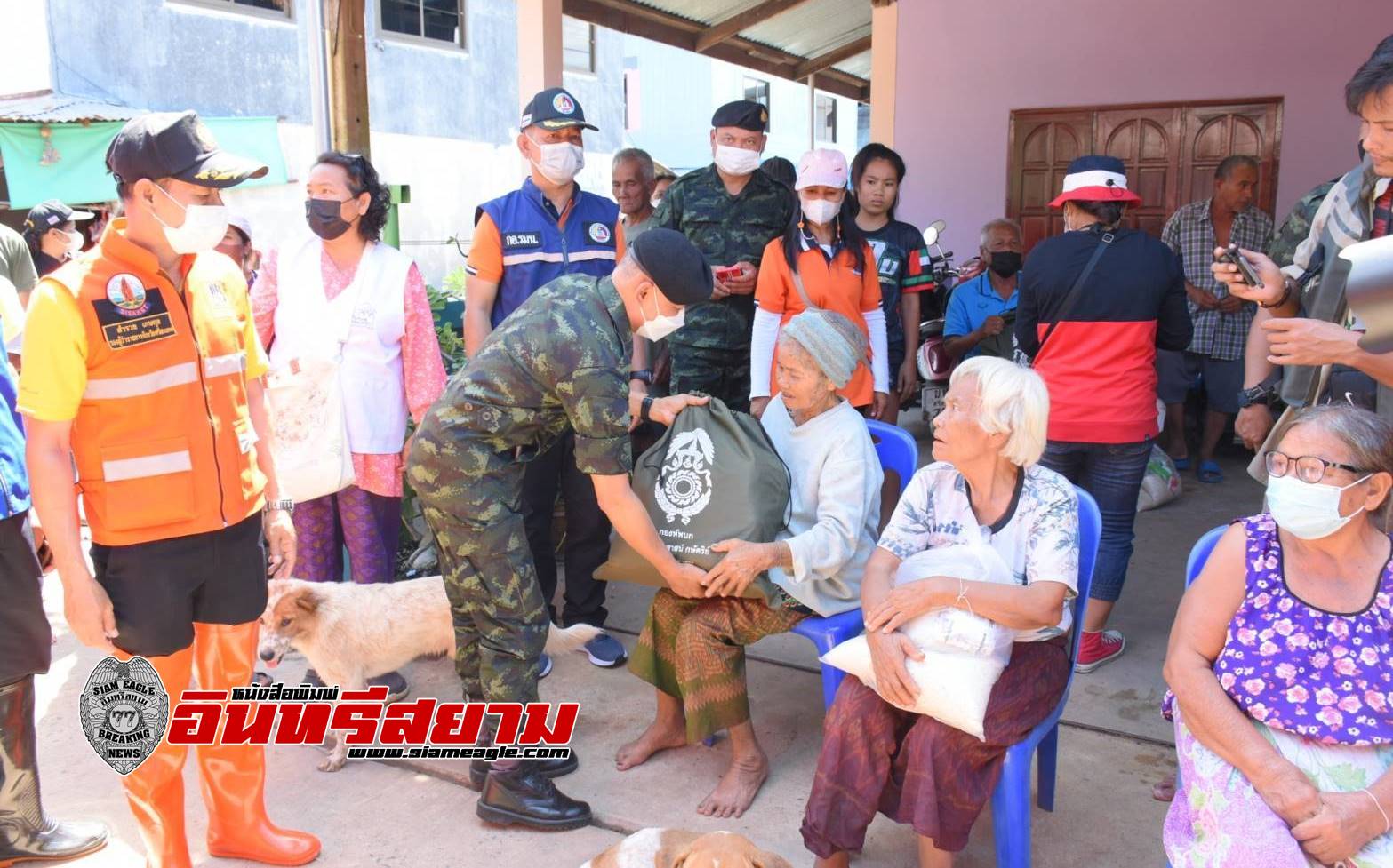 ศรีสะเกษ-น้ำท่วมอ่วมหนักชาวบ้านเดือดร้อนกว่า 150,000 คน เสียชีวิต 9 คน