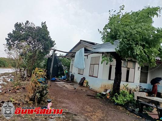 ปราจีนบุรี – พายุฤดูร้อน-ลูกเห็บพร้อมฝนกระหน่ำตลาดนัดข้างซีเจบ้านดงบังซุ้มทับแม่ค้าบาดเจ็บ