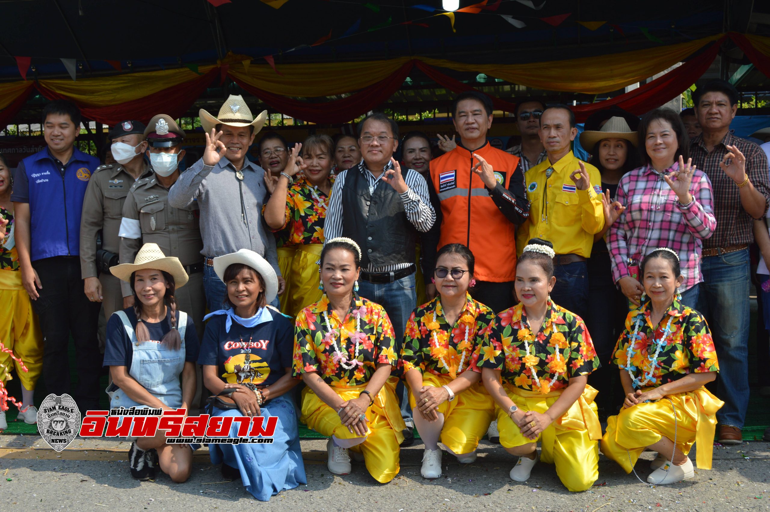 สระบุรี-อำเภอมวกเหล็ก ร่วมกับ นายกเทศมนตรีตำบลมวกเหล็ก เปิดจุดบริการประชาชน