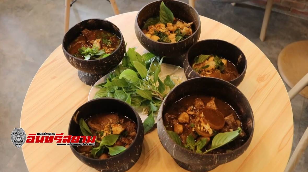 สุพรรณบุรี-คาเฟ่เตี๋ยวกะลาในสวนเจ้าแรกอร่อยไม่ต้องปรุง