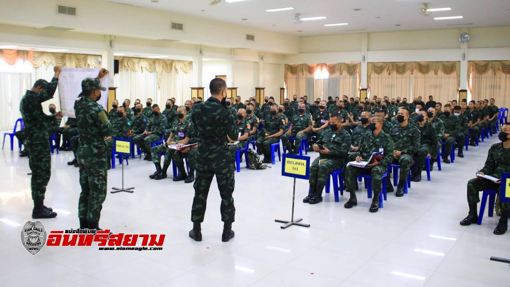 ลพบุรี-ทหารรบพิเศษสาธิตการปฐมพยาบาลโรคลมร้อน