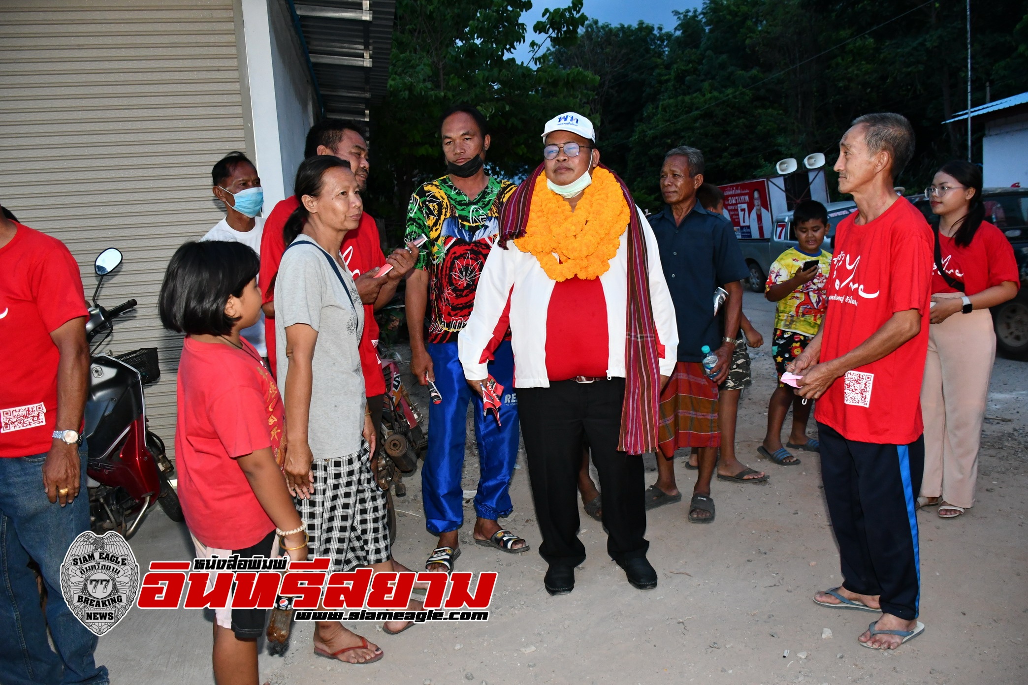 ศรีสะเกษ-โค้งสุดท้าย อมรเทพ สมหมาย  ลุยเคาะประตูบ้านจัดปราศรัยย่อยขอคะแนน