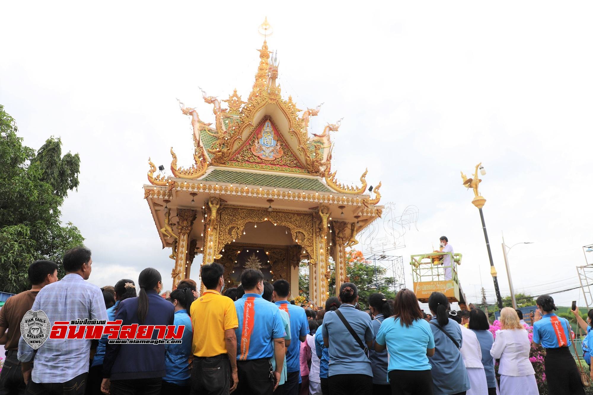 กาญจนบุรี-ยกฉัตรทองมณฑปพระพุทธวชิรกาญจนบดีและบรรจุพระบรมสารีริกธาตุ อ.พนมทวน