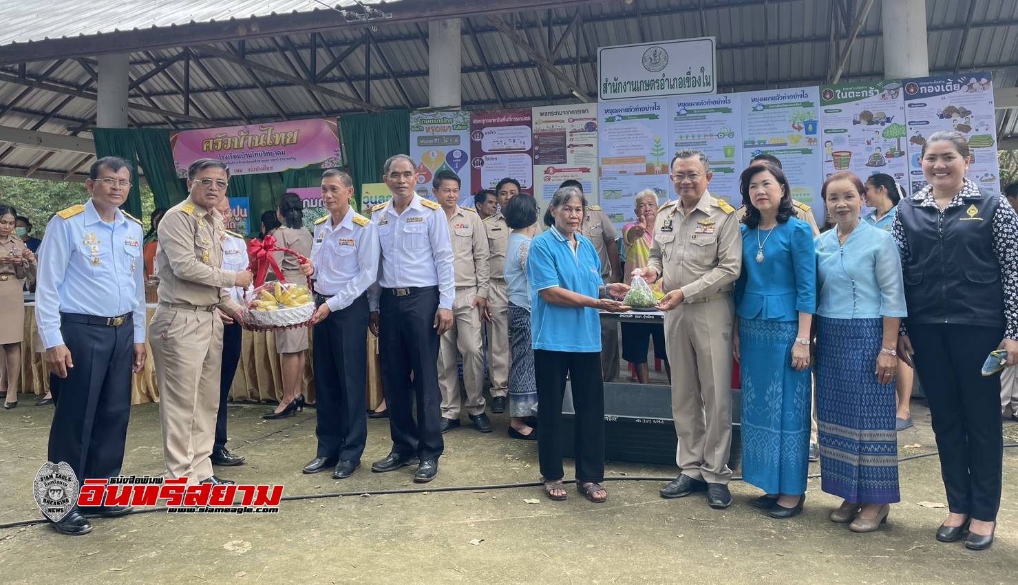 อุบลราชธานี-ปล่อยพันธุ์สัตว์น้ำ เฉลิมพระเกียรติฯ