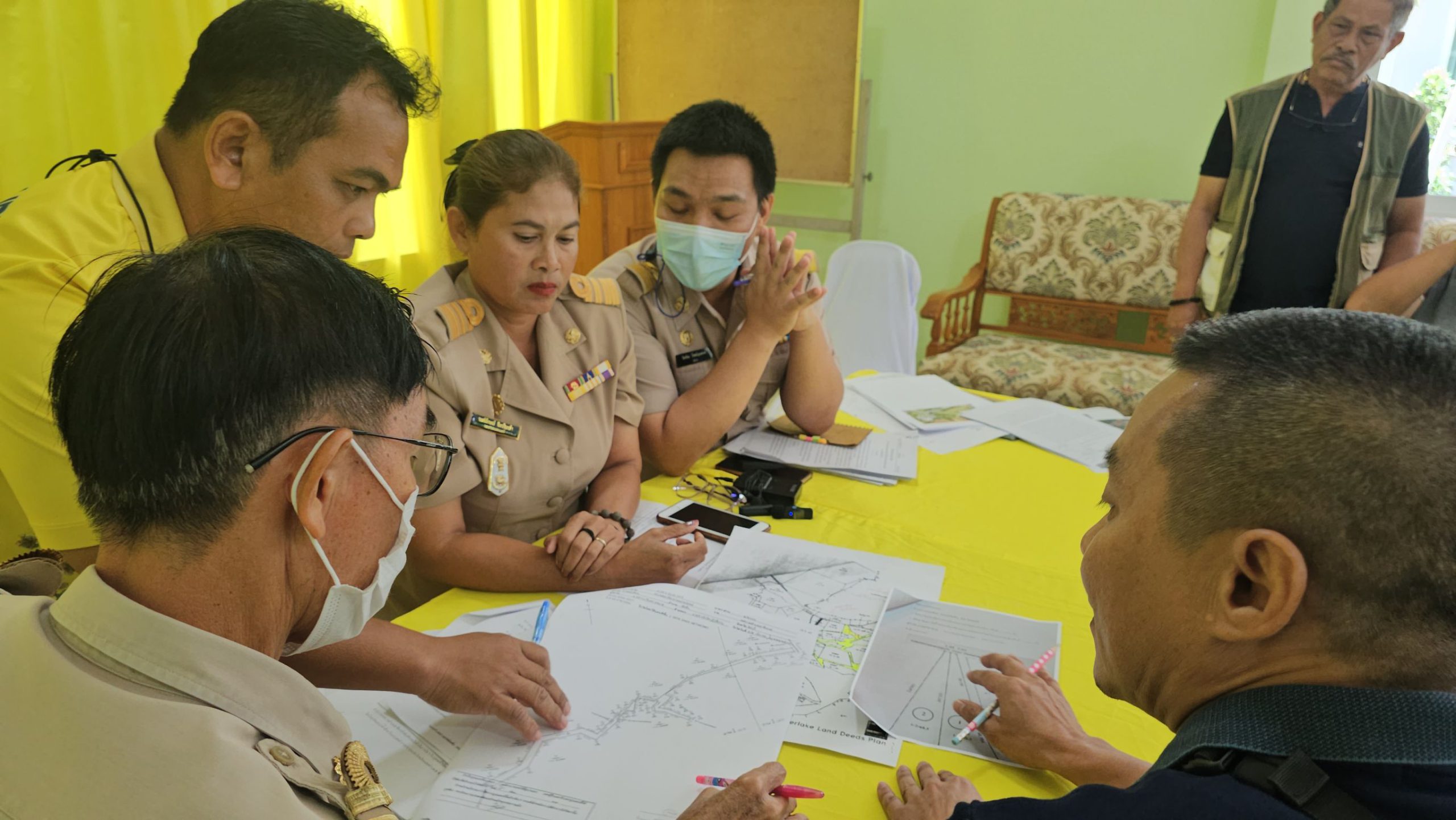 ชลบุรี-รุกแก้ปัญหาลำรางสาธารณะถูกบุกรุก นอภ.สัตหีบ เชิญหน่วยงานเกี่ยวข้องร่วมตรวจสอบ