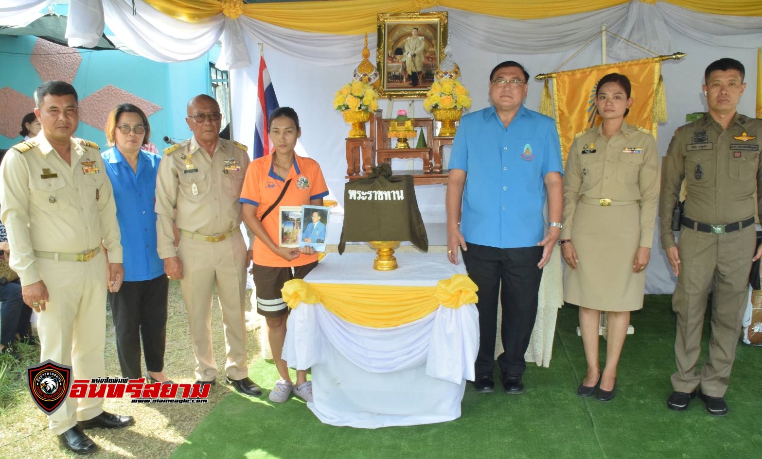 อยุธยา-เชิญสิ่งของพระราชทาน ไปมอบให้ผู้ประสบอัคคีภัย