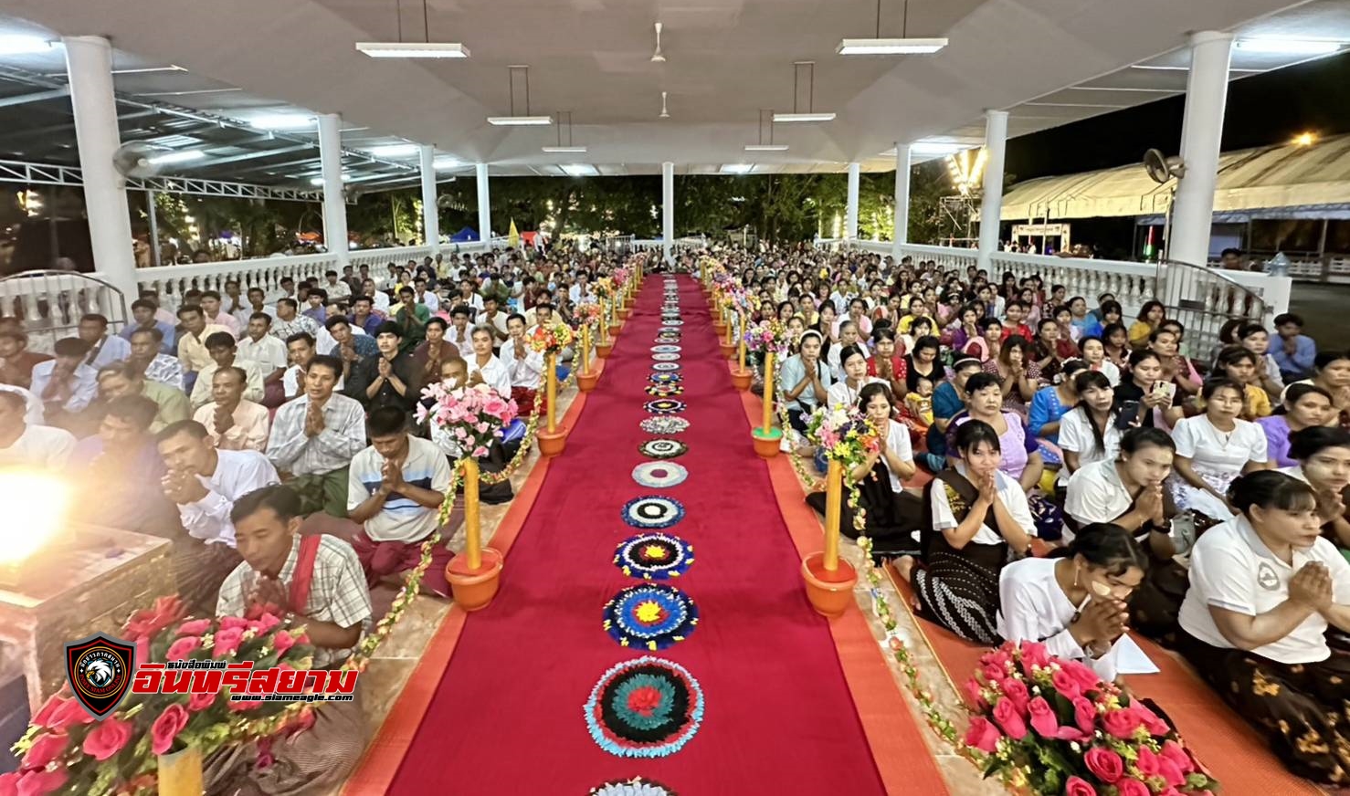 ชุมพร-พุทธศาสนิกชน ไทย พม่า มอญ ร่วมงานตักบาตรเทโว วัดเขาเจดีย์อำเภอปะทิว