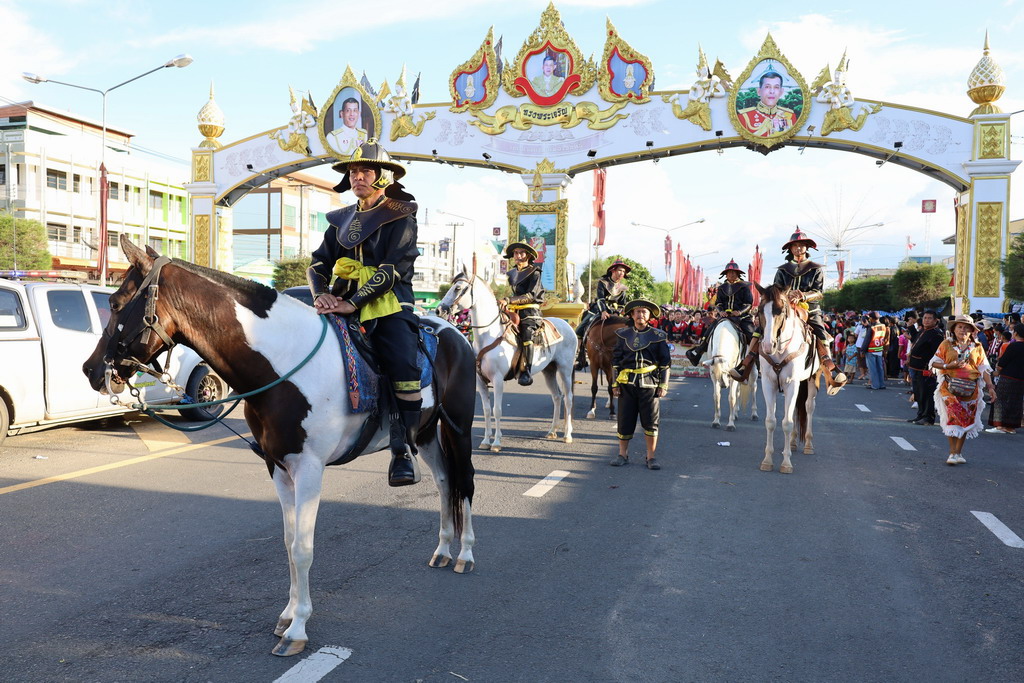 ศรีสะเกษ-ยิ่งใหญ่ตระการตา งานแซนโฎนตาขุขันธ์ฉลอง 986 ปี