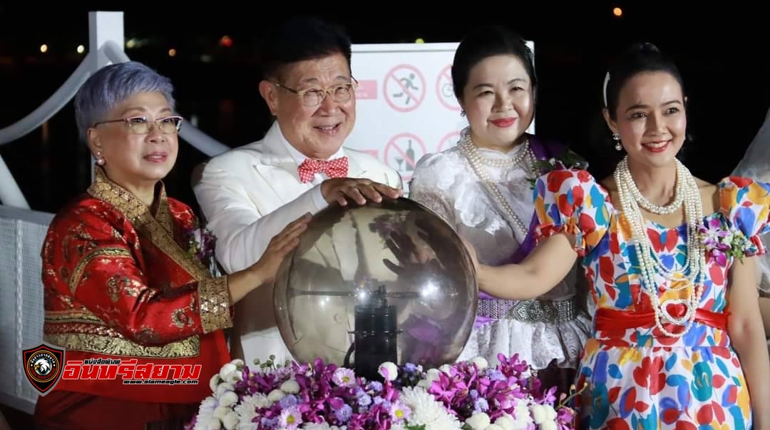 ตาก-อบจ.จัดงาน”เปิดไฟสะพานแห่งรัก ต้อนรับลมหนาว” ณ สะพานสมโภชกรุงรัตนโกสินทร์ 200 ปี