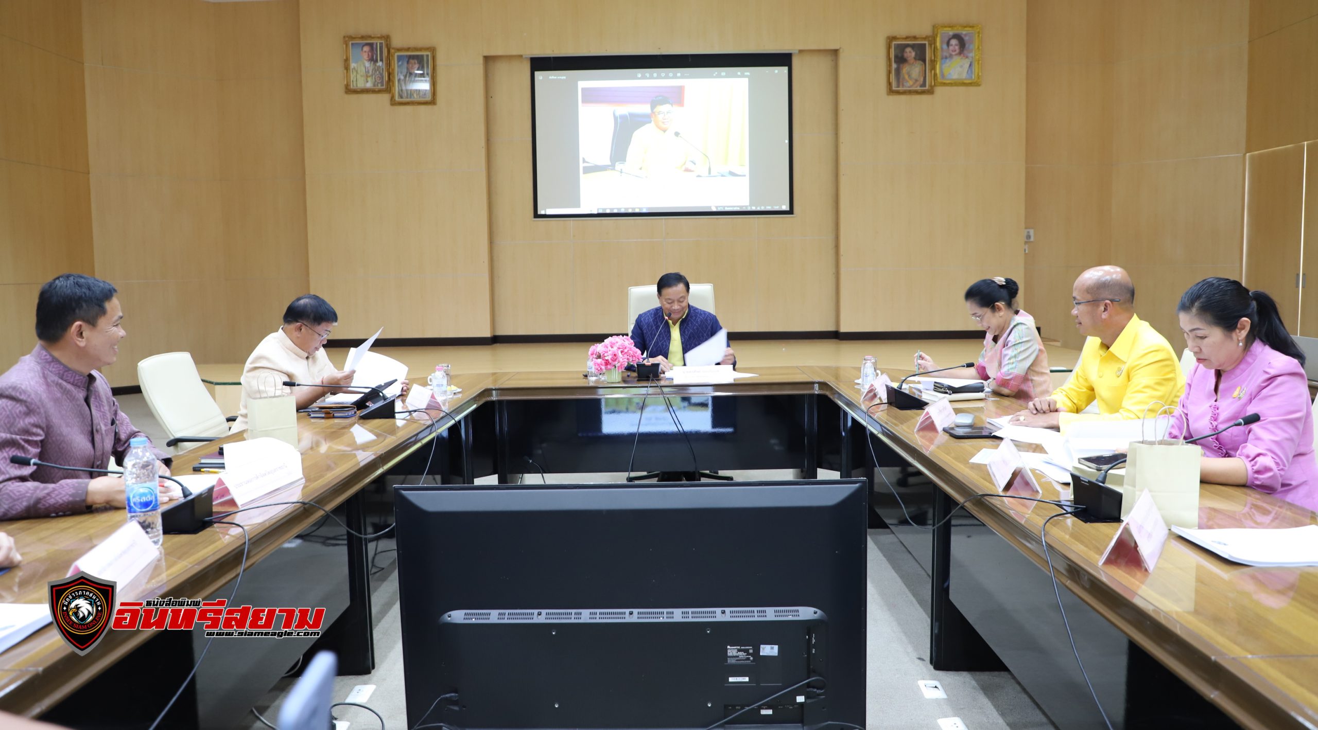 อุบลราชธานี-ประชุมร่วมรัฐและเอกชน กรอ. พร้อมขับเคลื่อน 4 มหัศจรรย์ สร้างอุบลให้ยั่งยืน