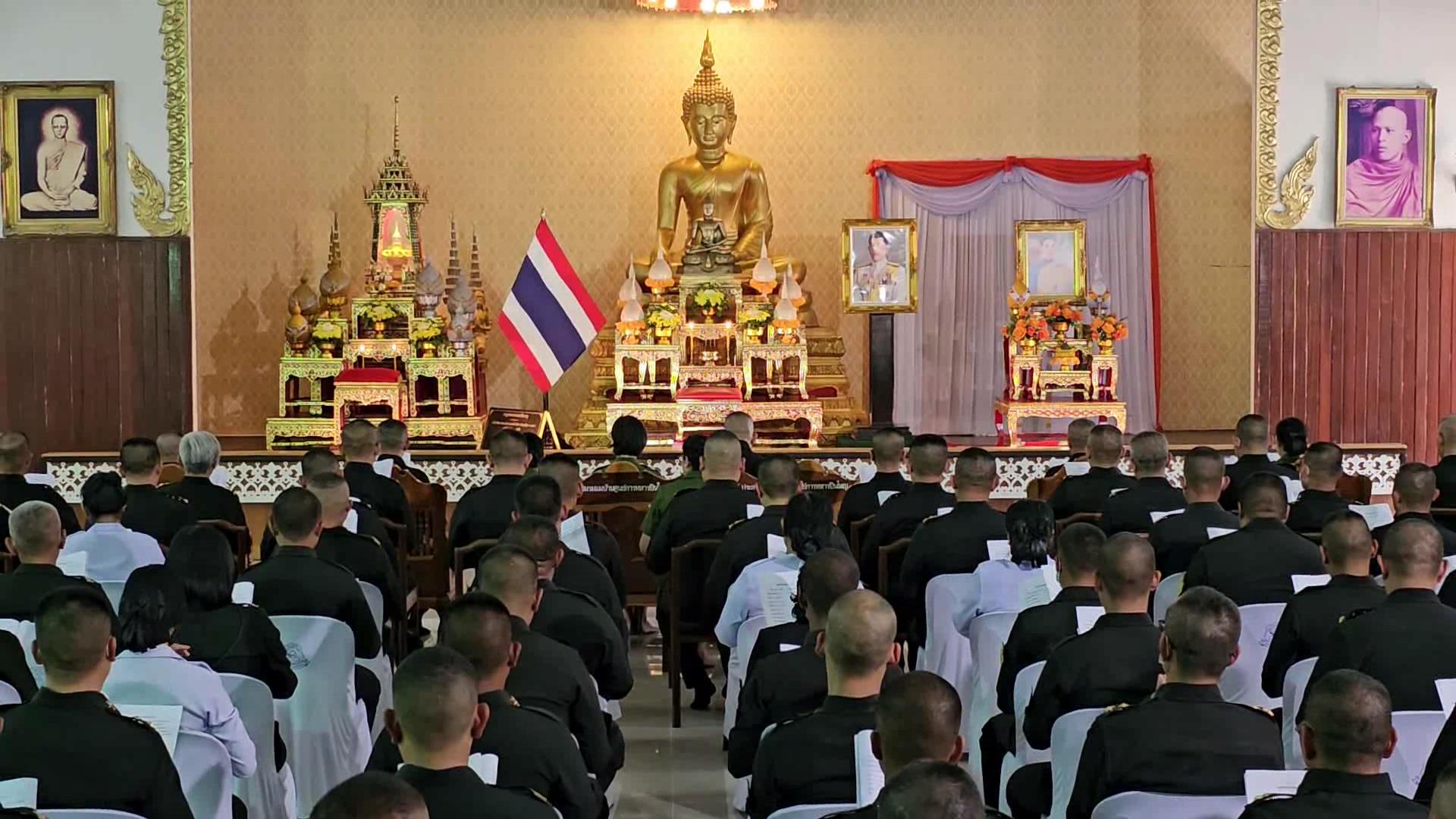 ลพบุรี-ทหารปืนใหญ่เจริญพระพุทธมนต์ถวายพระพรชัยมงคลเจ้าฟ้าพัชรกิติยาภาฯ เนื่องในวันคล้ายวันประสูติ