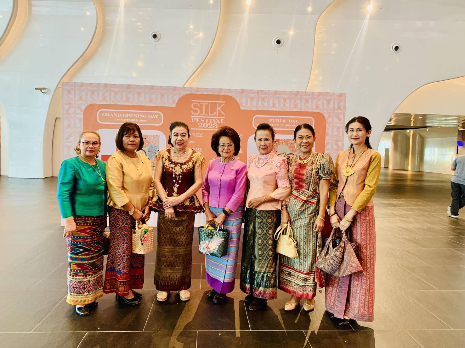 อยุธยา-นิทรรศการความสำเร็จโครงการ Silk Festival 2023 “Silk Success Sustainability”