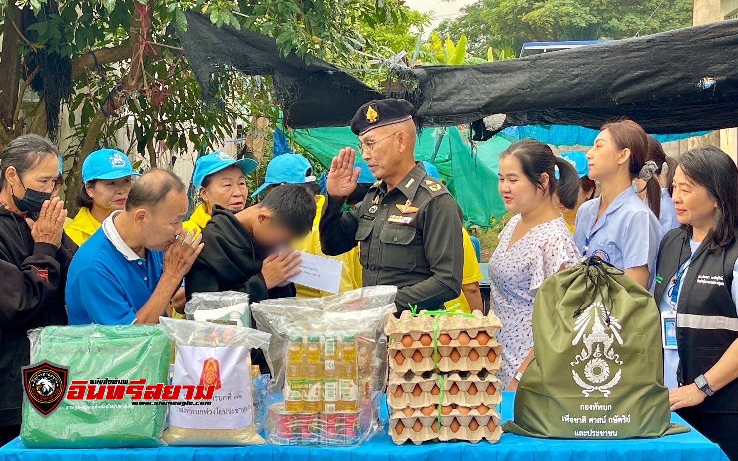 ลำปาง-จิตอาสาส่งมอบความห่วงใย เยี่ยมเยีอนผู้ป่วยในพระบรมราชานุเคราะห์