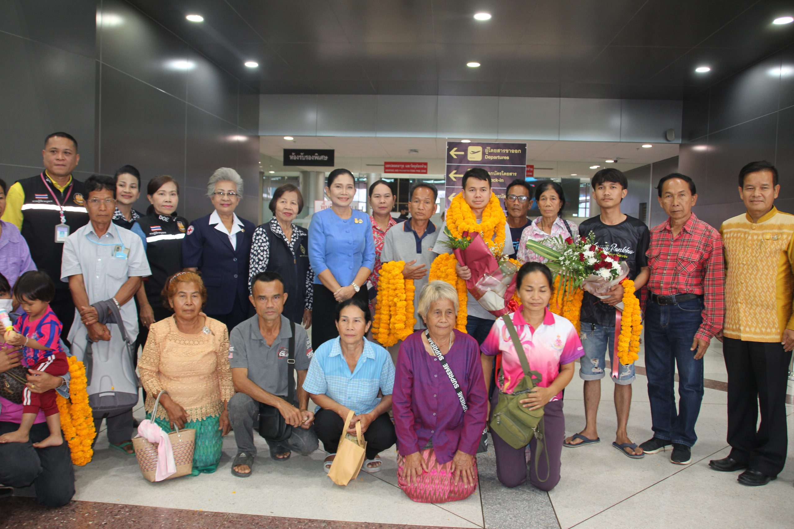 อุบลราชธานี-ต้อนรับแรงงานไทย ถูกจับเป็นตัวประกัน และถูกปล่อยกลับบ้านแล้ว