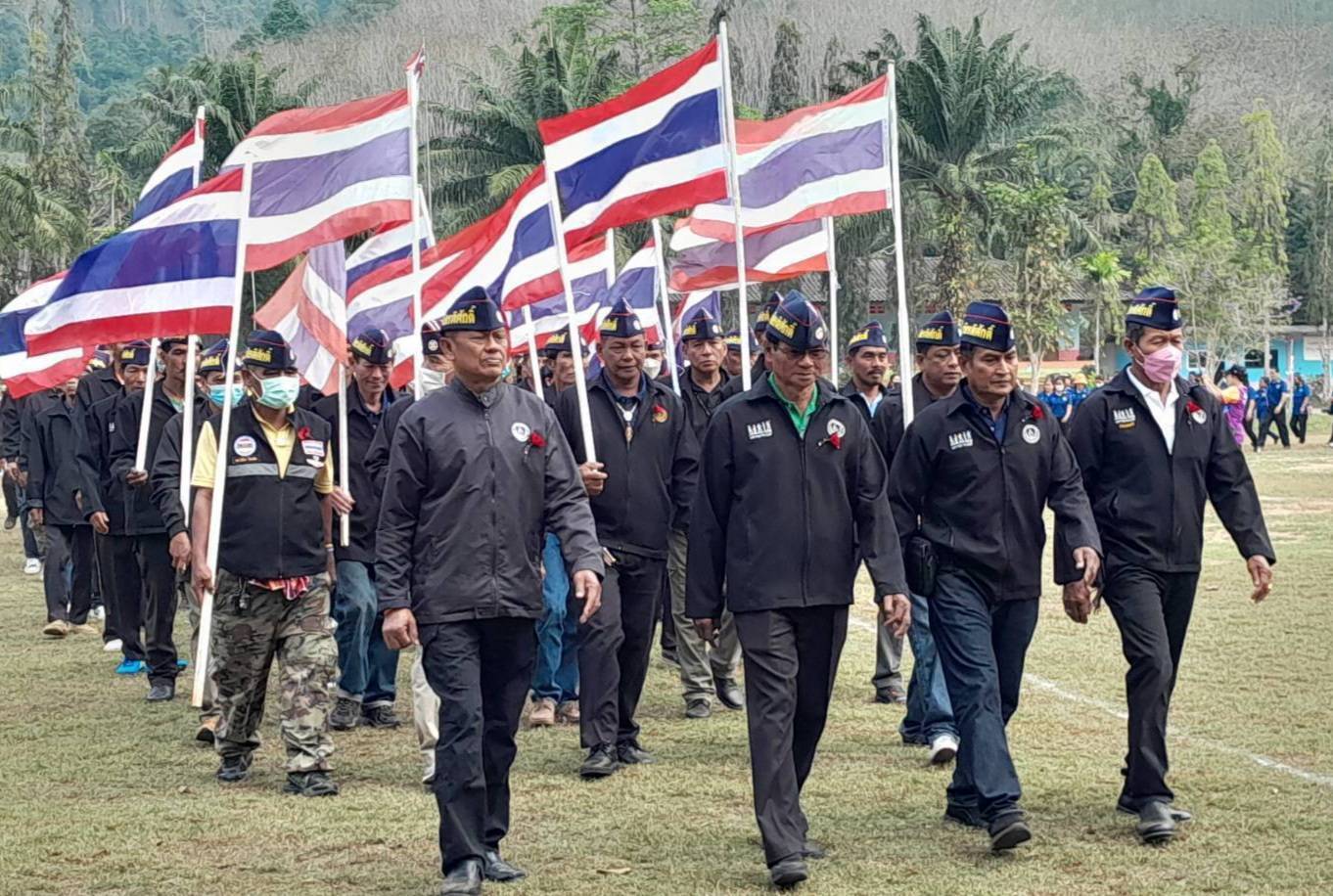 ชุมพร-เตรียมจัดรวมพลทหารผ่านศึกทั้งจังหวัด เพื่อสร้างความเข้มแข็ง ความสามัคคี ที่สนามกีฬาบ้านพรุตะเคียน