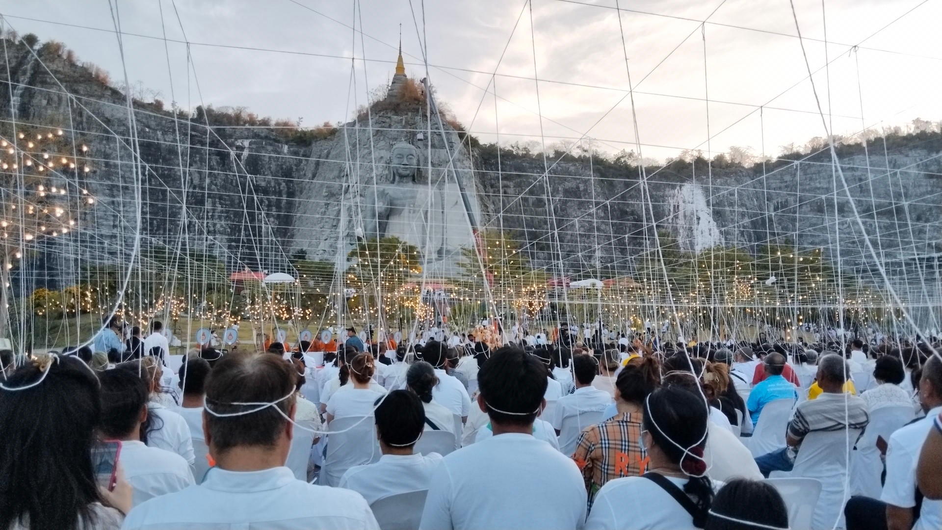 สุพรรณบุรี-พิธียกพระเกตุมาลาพระพุทธปุษยคีรีศรีสุวรรณภูมิหลวงพ่ออู่ทอง