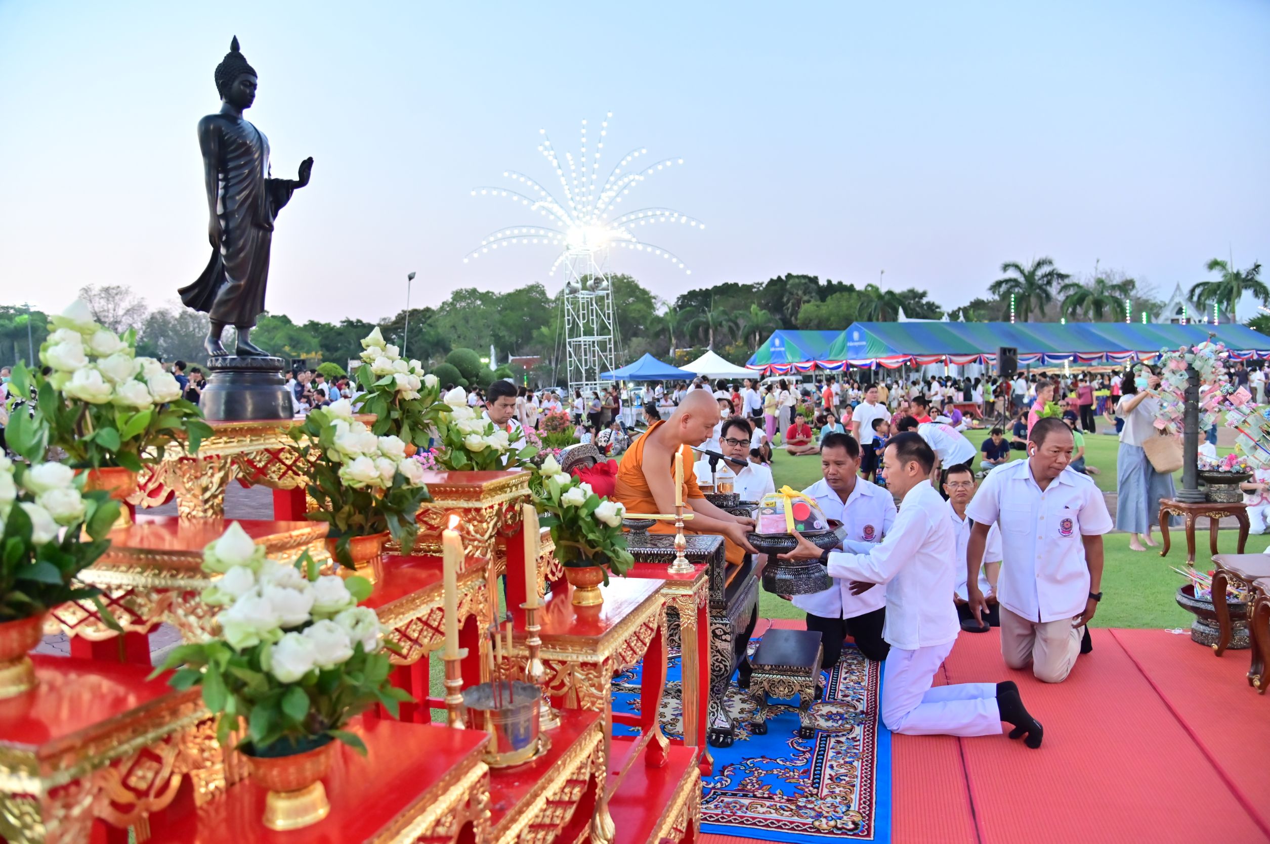 นครปฐม-สำนักงานพระพุทธศาสนาแห่งชาติ จัดพิธีบำเพ็ญกุศลและเวียนเทียนเนื่องในวันมาฆบูชา ประจำปี 2567 ณ พุทธมณฑล