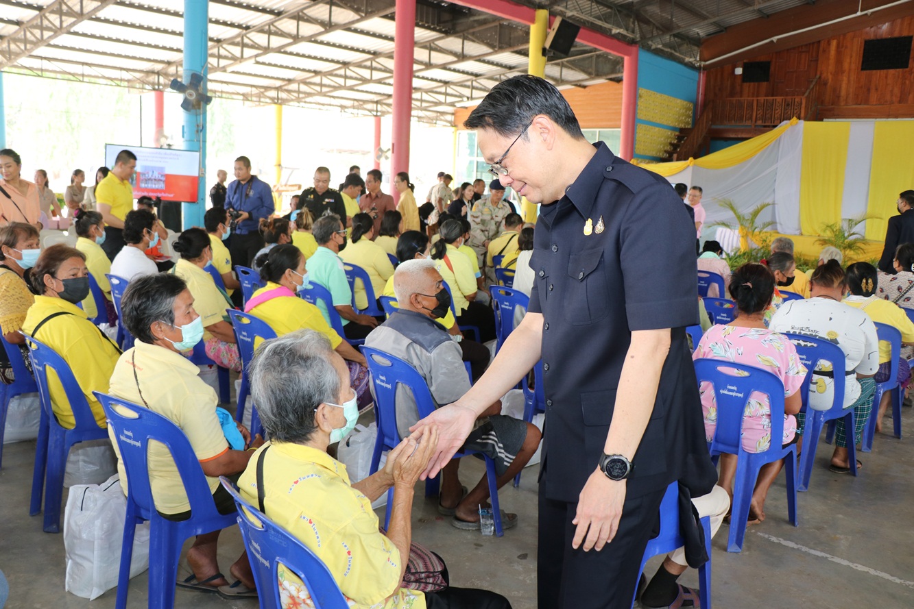 กาญจนบุรี-จัดโครงการจังหวัดเคลื่อนที่ “บำบัดทุกข์ บำรุงสุข สร้างรอยยิ้มให้ประชาชน” ครั้งที่ 5