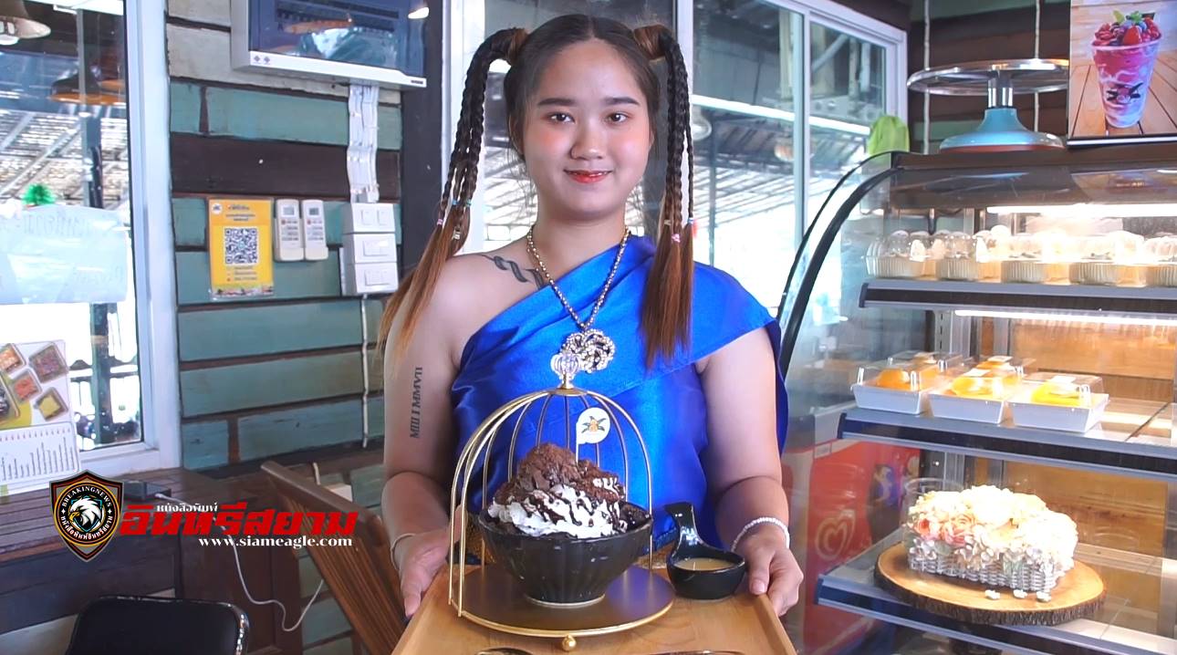 สุพรรณบุรี-“ร้านบิงซู”อดีตนางงามแต่งชุดไทยส่งเสริมงามอย่างไทยรับนักท่องเที่ยว