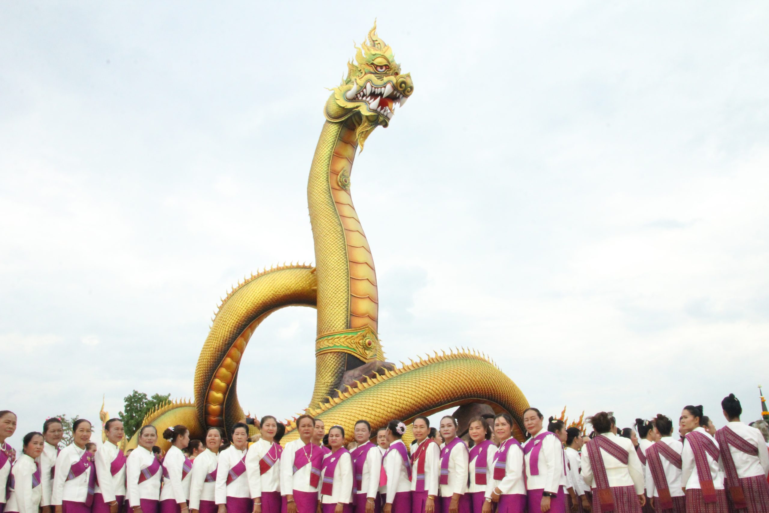 ร้อยเอ็ด-จัดใหญ่พิธีบวงสรวงสมโภชองค์พญาศรีสุทโธนาคราช