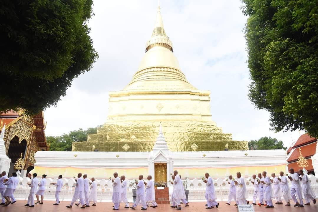 ลำปาง-ประกอบพิธีบรรพชาอุปสมบทเฉลิมพระเกียรติพระบาทสมเด็จพระเจ้าอยู่หัว