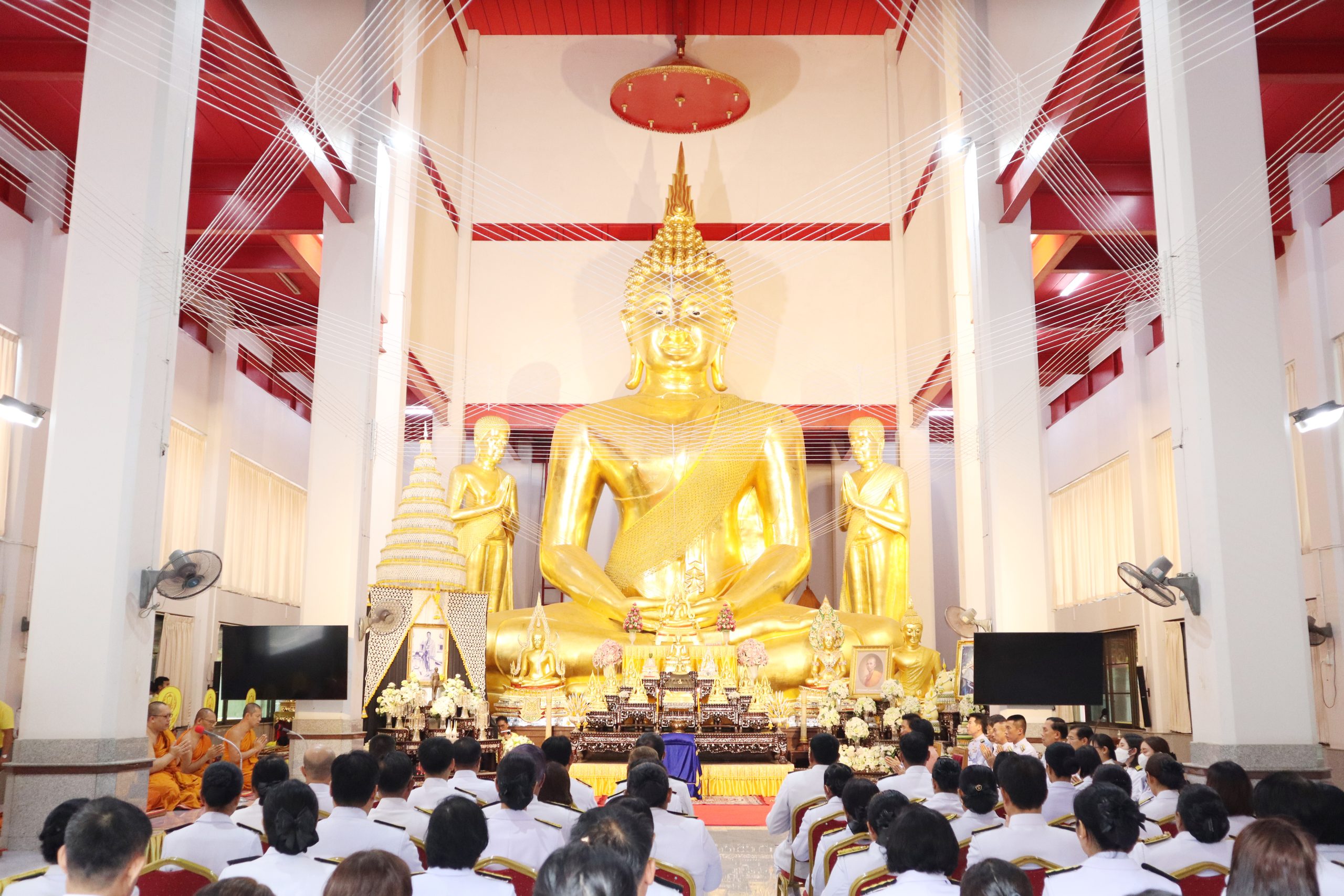 สิงห์บุรี-ทำพิธีเจริญพระพุทธมนต์เฉลิมพระเกียรติ สมเด็จพระเจ้าน้องนางเธอ เจ้าฟ้าจุฬาภรณวลัยลักษณ์ฯ