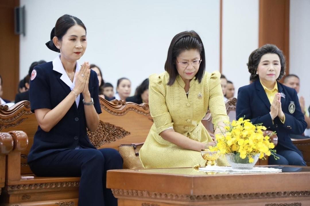 อยุธยา-ทำบุญถวายสังฆทานและโครงการบริจาคโลหิต เนื่องในโอกาศมหามงคลเฉลิมพระชนมพรรษา ถวายเป็นพระราชกุศล