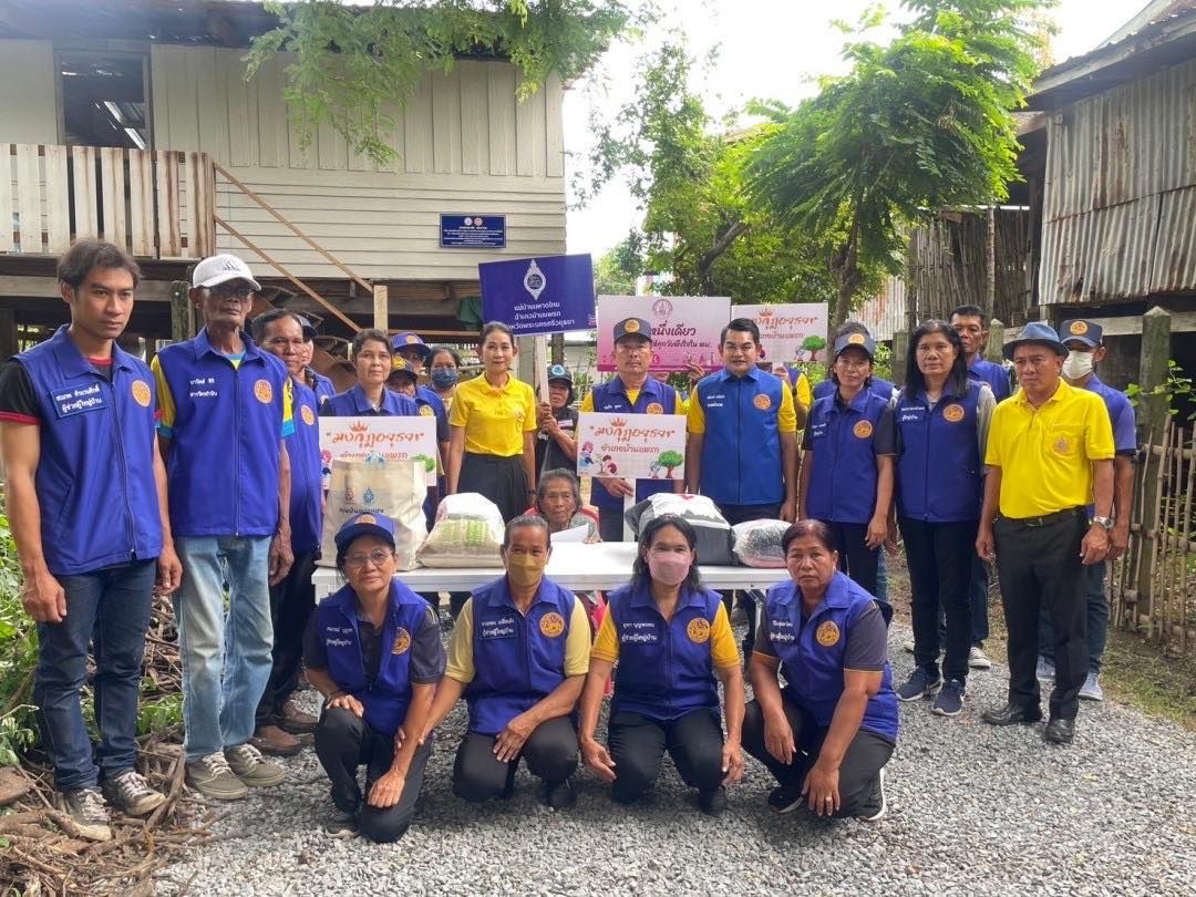 อยุธยา-เยี่ยมผู้ยากไร้ตามโครงการ“ซ่อม สร้างสุข”และเยี่ยมผู้สูงอายุ เพื่อเฉลิมพระเกียรติพระบาทสมเด็จพระเจ้าอยู่หัวฯ