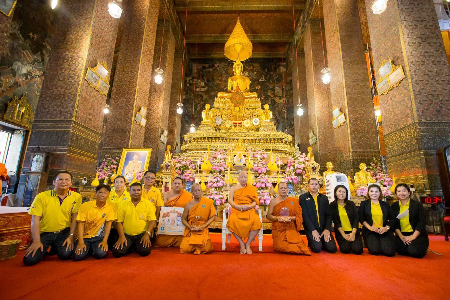 สุพรรณบุรี-มอบโล่เกียรติคุณ”รางวัลพระสงฆ์ต้นแบบ”