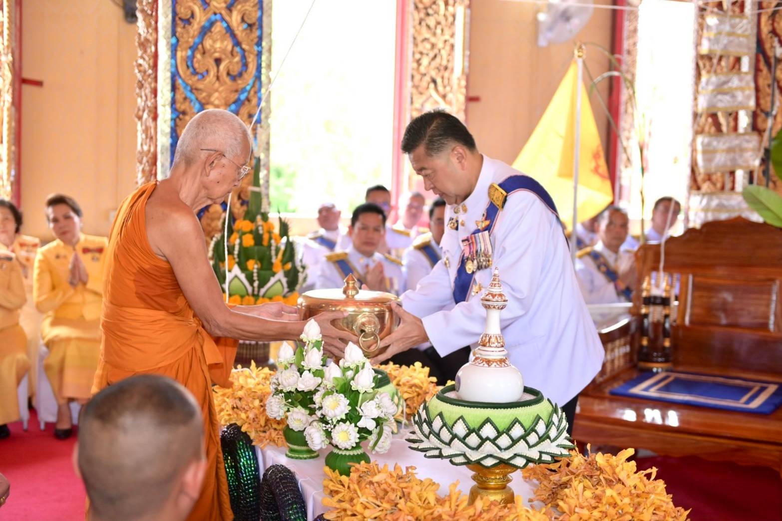 ร้อยเอ็ด-จัดพิธีเสกน้ำพระพุทธมนต์ศักดิ์สิทธิ์ ณ พระอุโบสถวัดบึงพระลานชัย