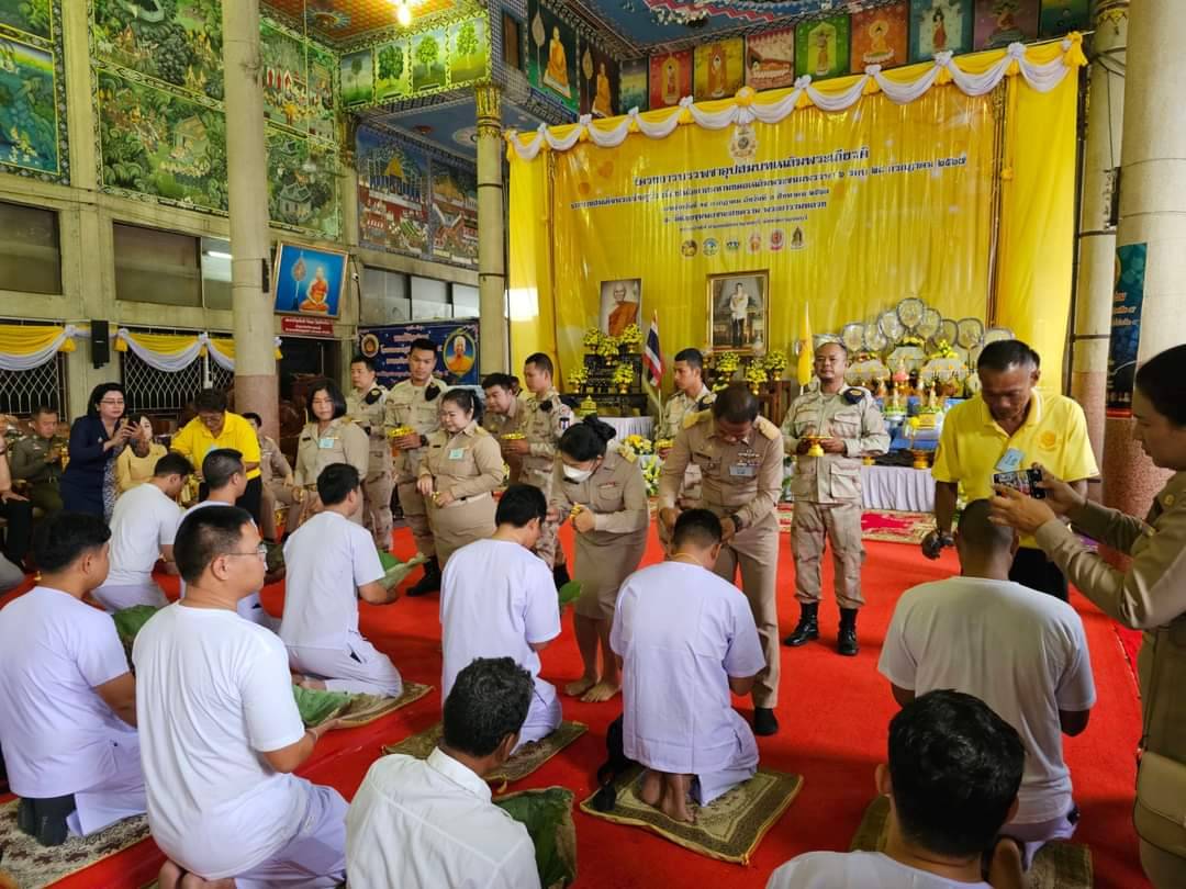 กาญจนบุรี-สสจ.ร่วมโครงการบรรพชาอุปสมบทเฉลิมพระเกียรติ พระบาทสมเด็จพระเจ้าอยู่หัวฯ