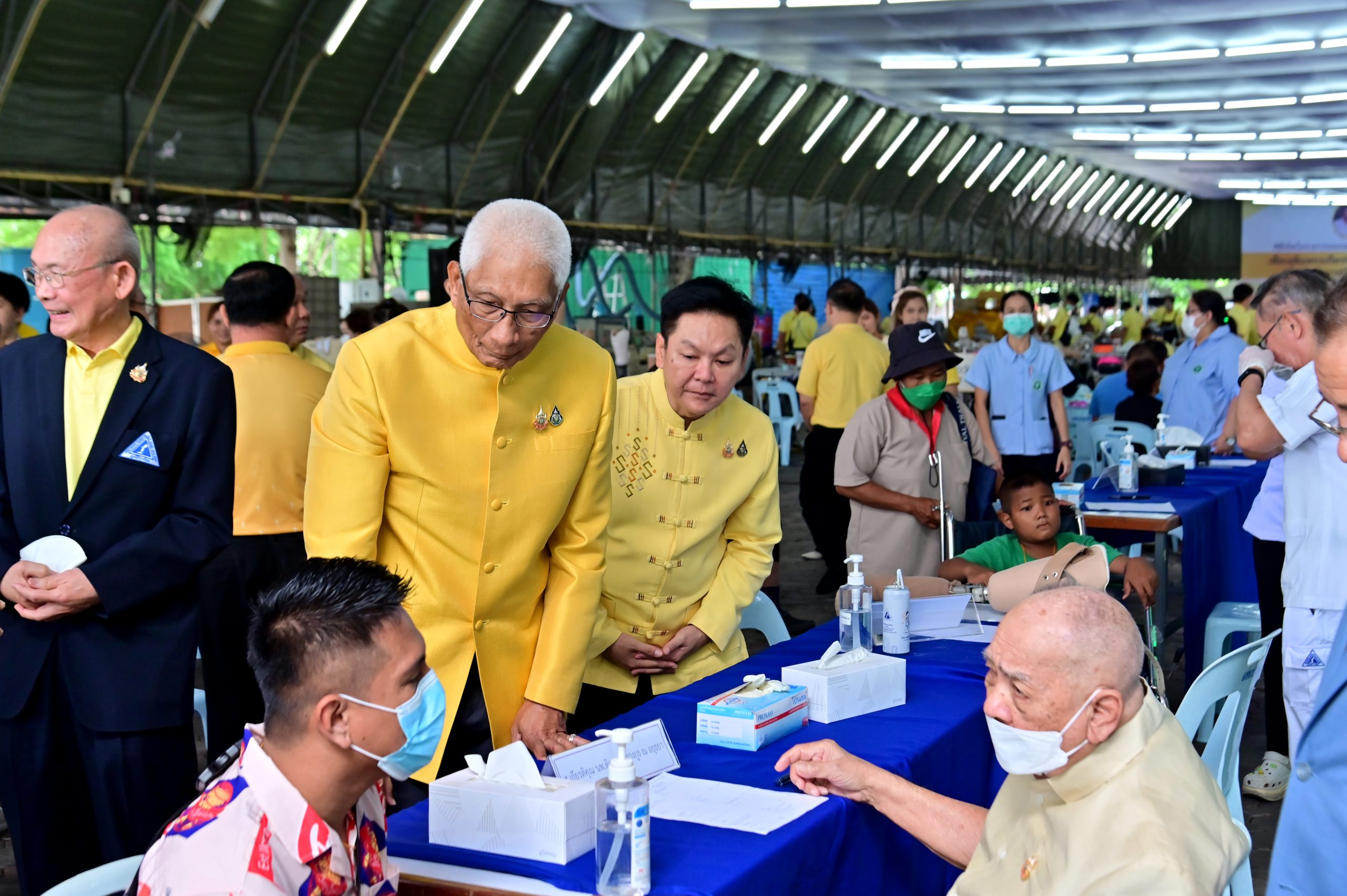 นครปฐม-ออกหน่วยทำขาเทียมพระราชทาน