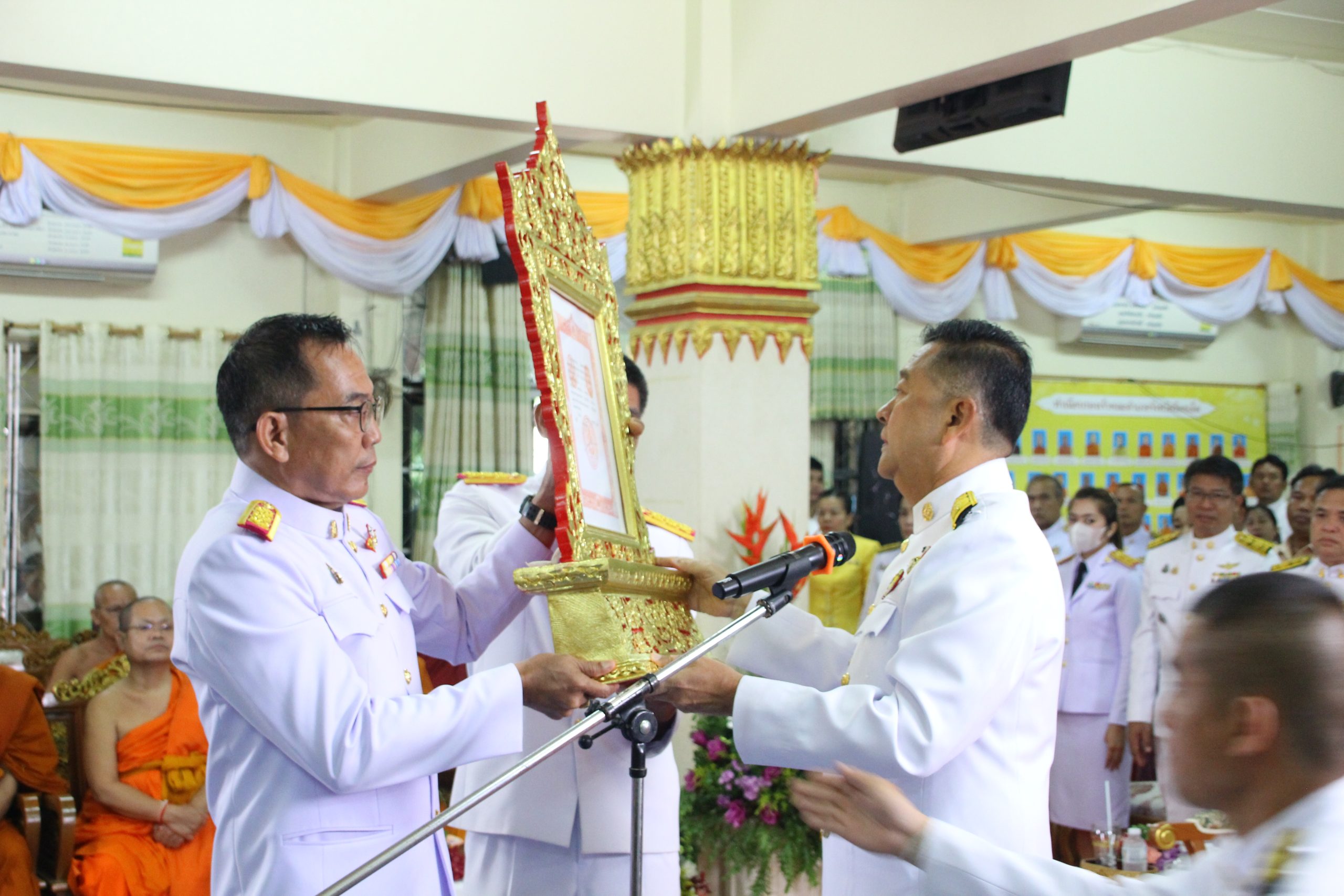 ร้อยเอ็ด-จัดพิธีต้อนรับสัญญาบัตร พัดยศ พระราชาคณะชั้นเทพ พระเทพวชิรคุณาธาร เจ้าคณะจังหวัดร้อยเอ็ด