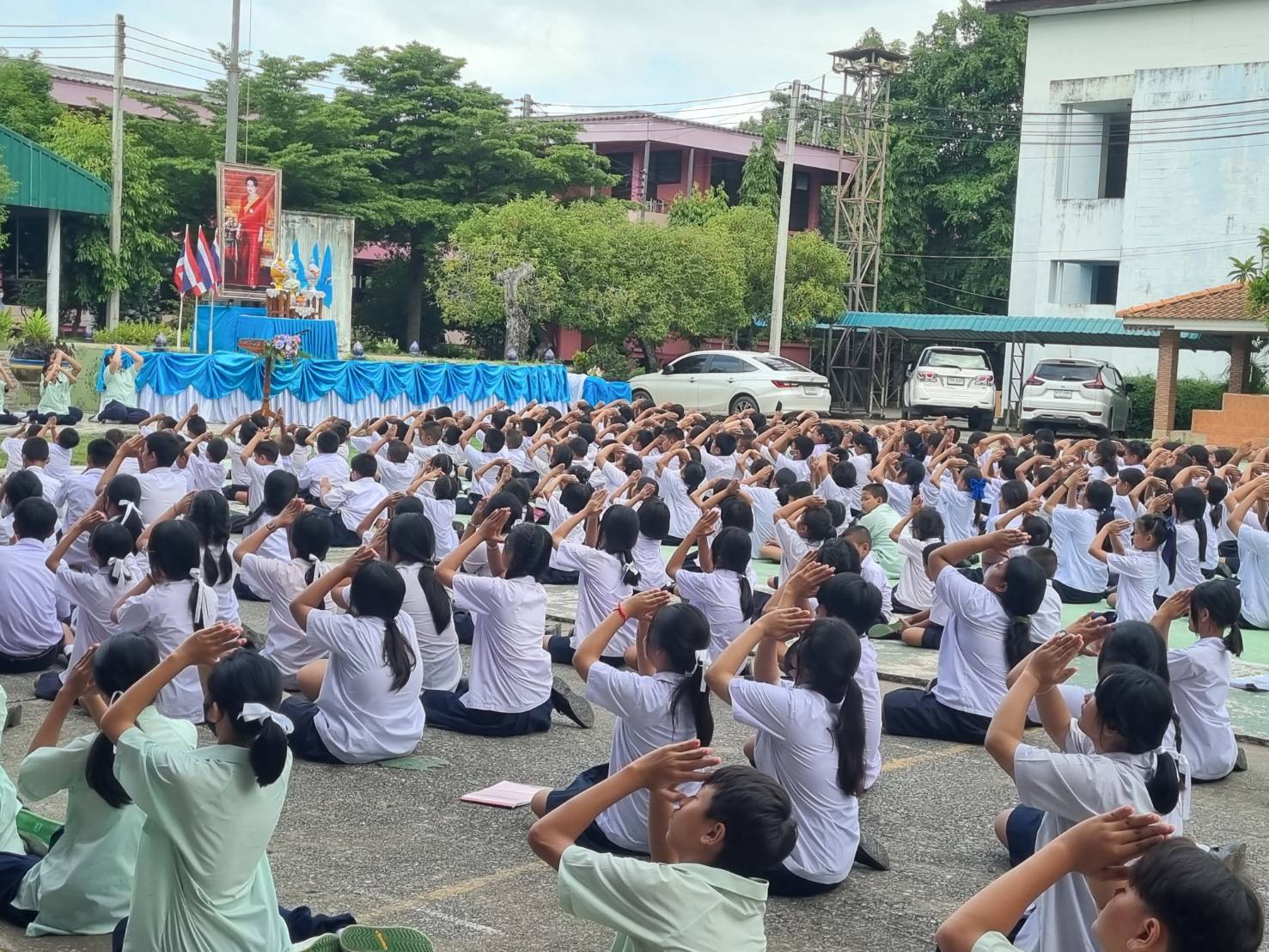 ปราจีนบุรี-“วันแม่” ฟังแล้วสะอึก! ลูก ๆ ครอบครัวหย่าร้างอยากให้แม่กลับคืน..!!