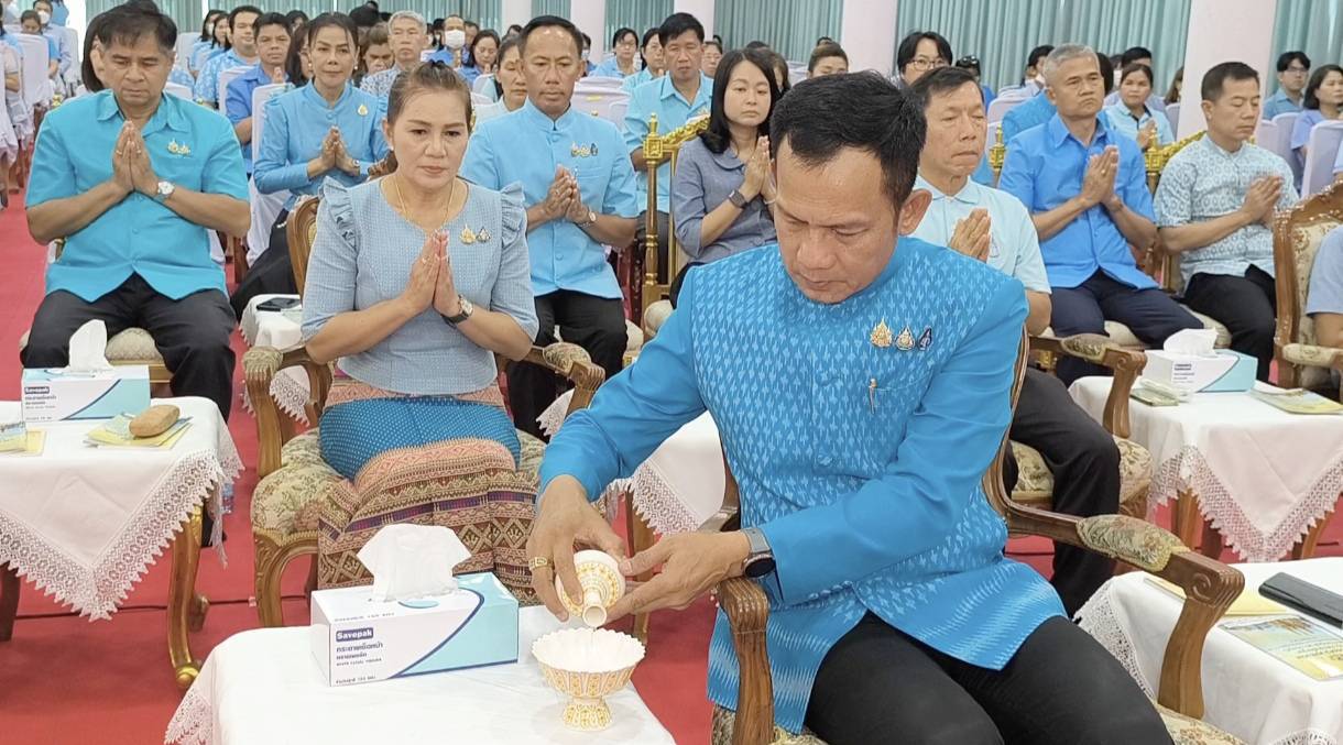 นครนายก-พิธีเจริญพระพุทธมนต์ และเจริญจิตตภาวนา ถวายเป็นพระราชกุศล สมเด็จพระนางเจ้าสิริกิติ์ พระบรมราชินีฯ