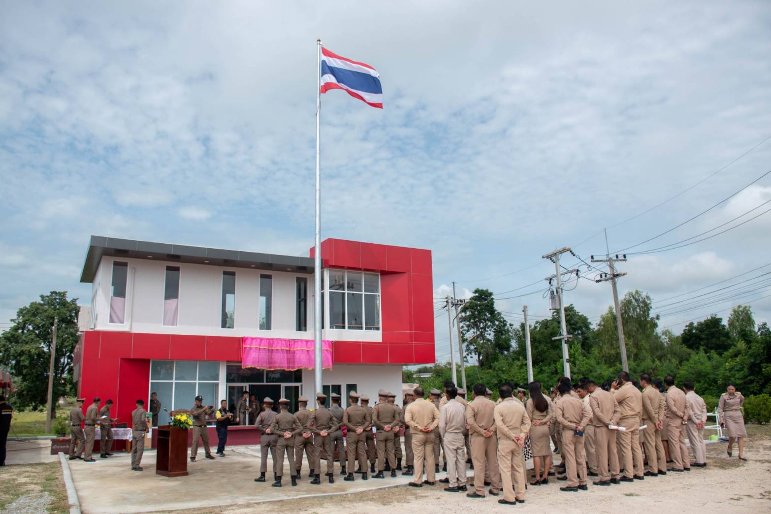 นครสวรรค์-เปิดอาคารสถานีตำรวจภูธรลาดยาว สถานีย่อยบ้านไร่