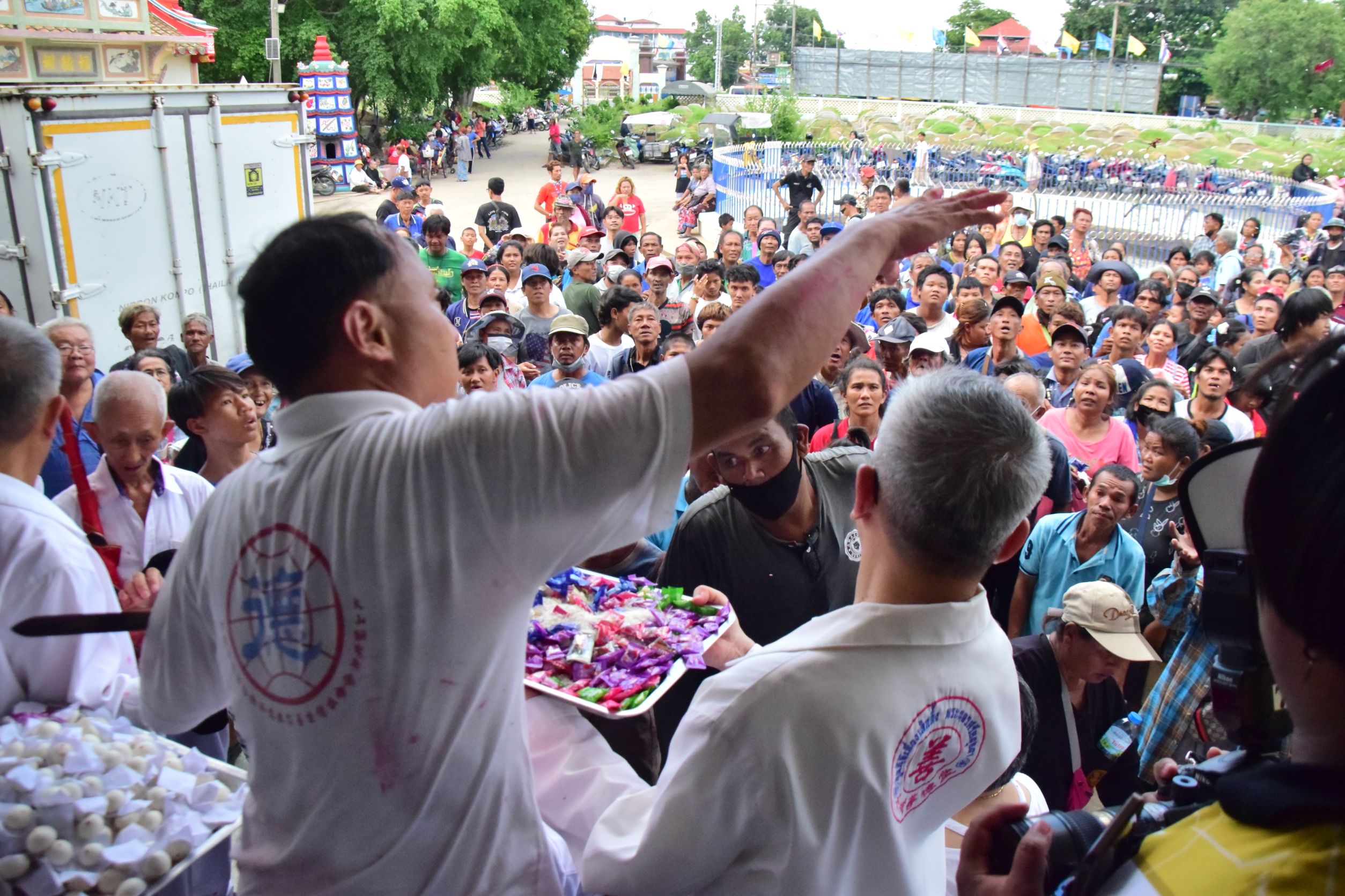 อยุธยา-มูลนิธิเชี่ยงเต็กตึ๊งพระนครศรีอยุธยาจัดทำบุญทิ้งกระจาด