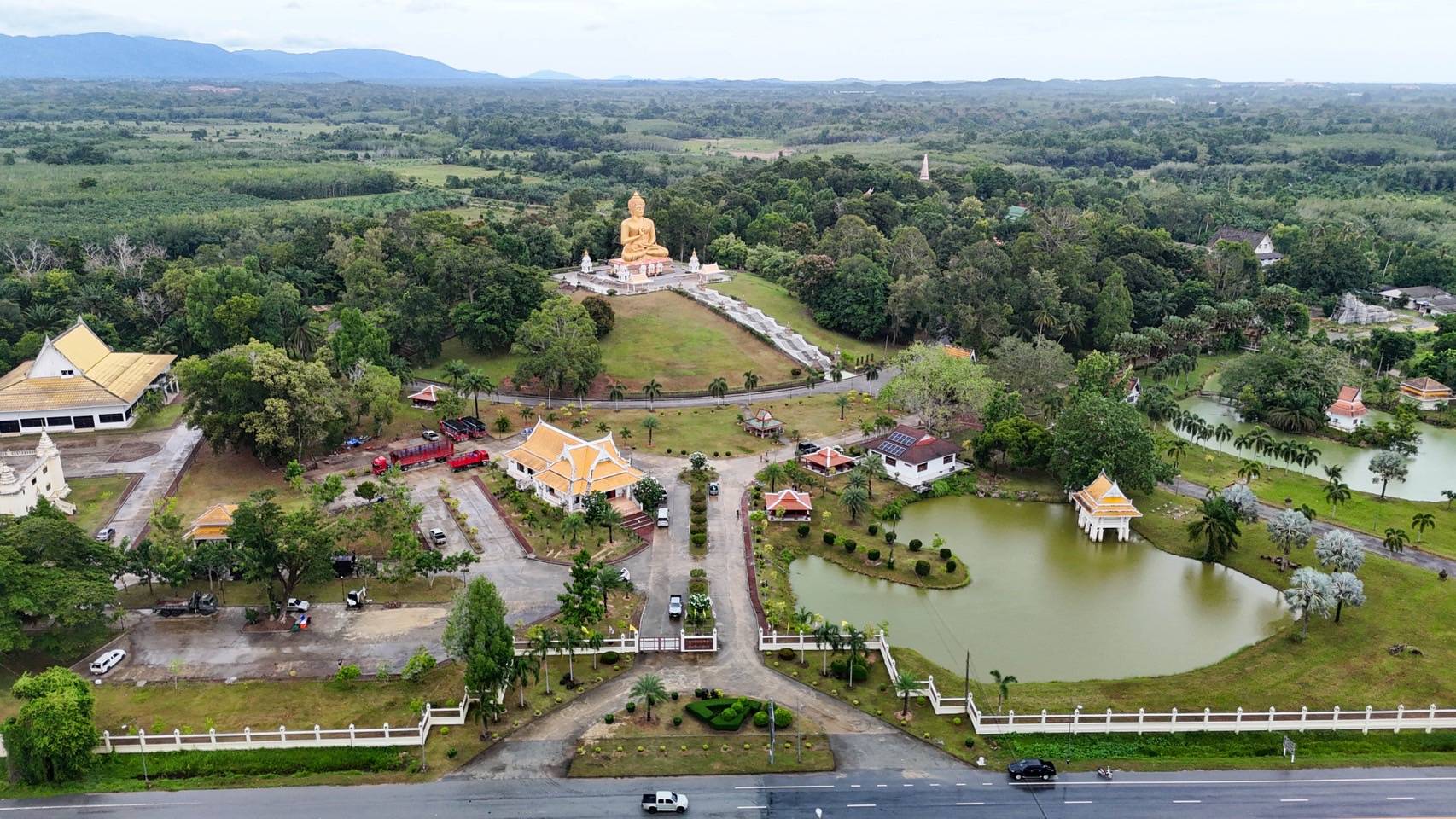 ชลบุรี-กองทัพบกร่วมกับสวนนงนุชฯจัดสวนวัด-มัสยิด เป็นสัญลักษณ์แห่งความสามัคคี