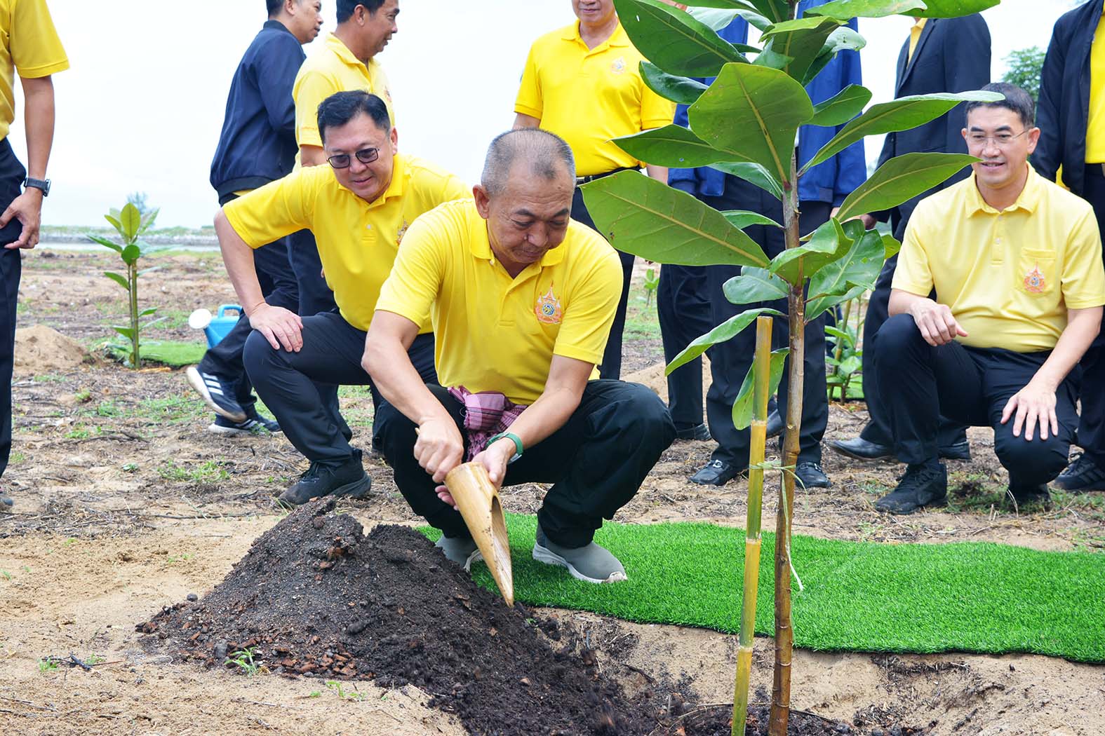 ประจวบคีรีขันธ์-“เฉลิมชัย”เปิดโครงการพลิกฟื้นผืนป่าที่ปราณบุรี